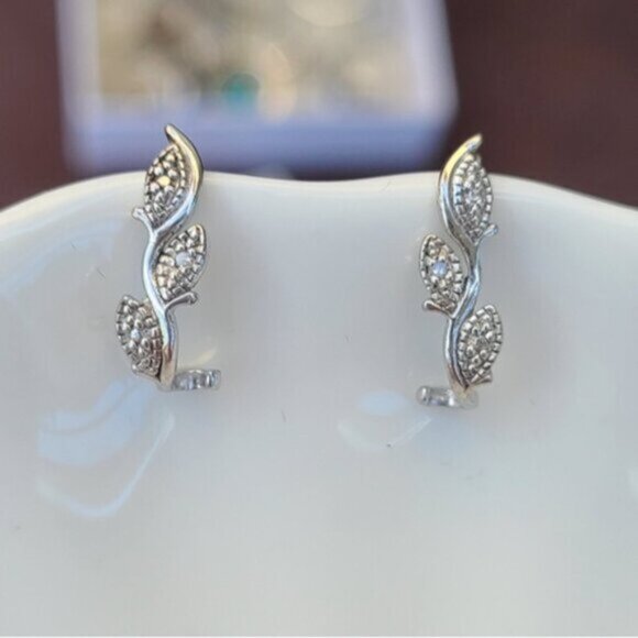 Vintage Sterling Silver Rhinestone Crystal Leaf Fall Design Half Hoop Earrings - Picture 4 of 9